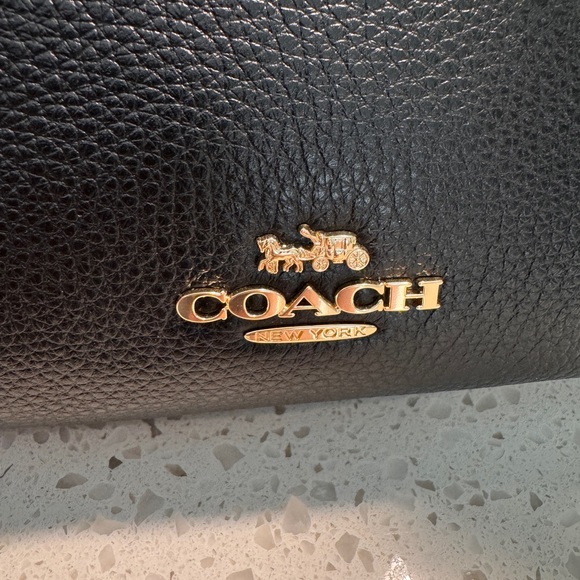 NWOT Coach Erin Shoulder Bag - Picture 3 of 9